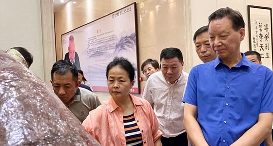 石语千秋松，广迎八方客——尊龙凯时·倪东方艺术博物馆